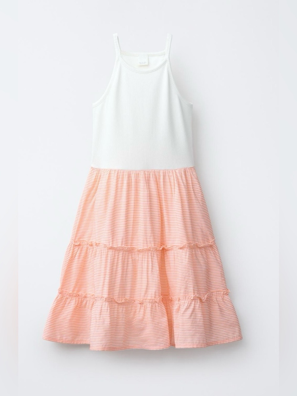 ZARA RUFFLED RIBBED DRESS NWT
Size: 13-14 YEARS * Color: White/Orange
ORANGE
